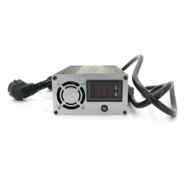 Зарядний пристрій LiO4 12V / 14.6V / 4S / 15A · роз’єм C13